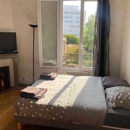 Studio Cosy Apartment Saint-Ouen  Luaran gambar