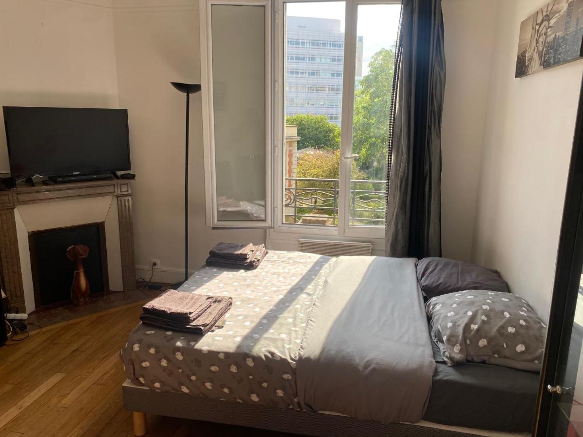 Studio Cosy Apartment Saint-Ouen  Luaran gambar