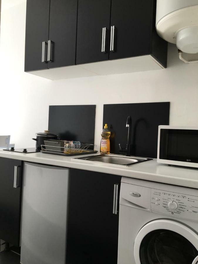 Studio Cosy Apartment Saint-Ouen  Luaran gambar